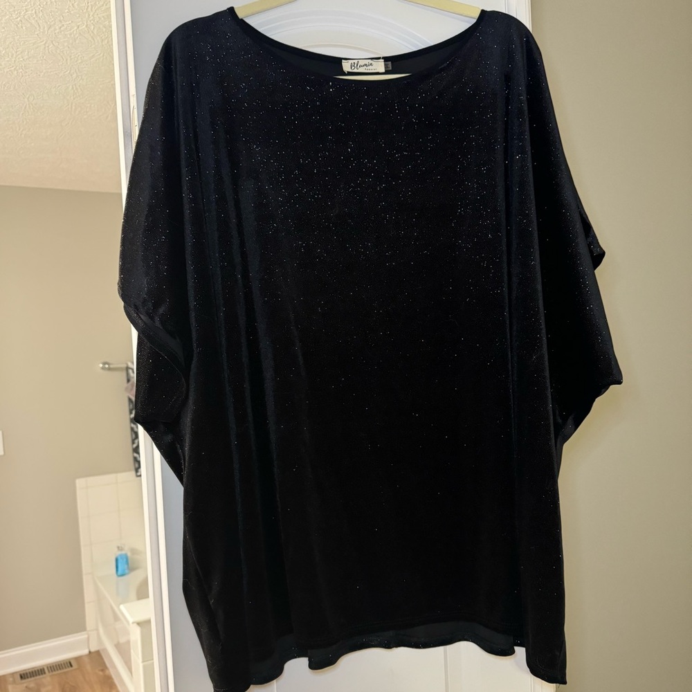 Blumin Sparkly Black Oversized Top Size S NWOT